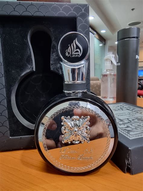 ysl y clone|lattafa fakhar black fragrantica.